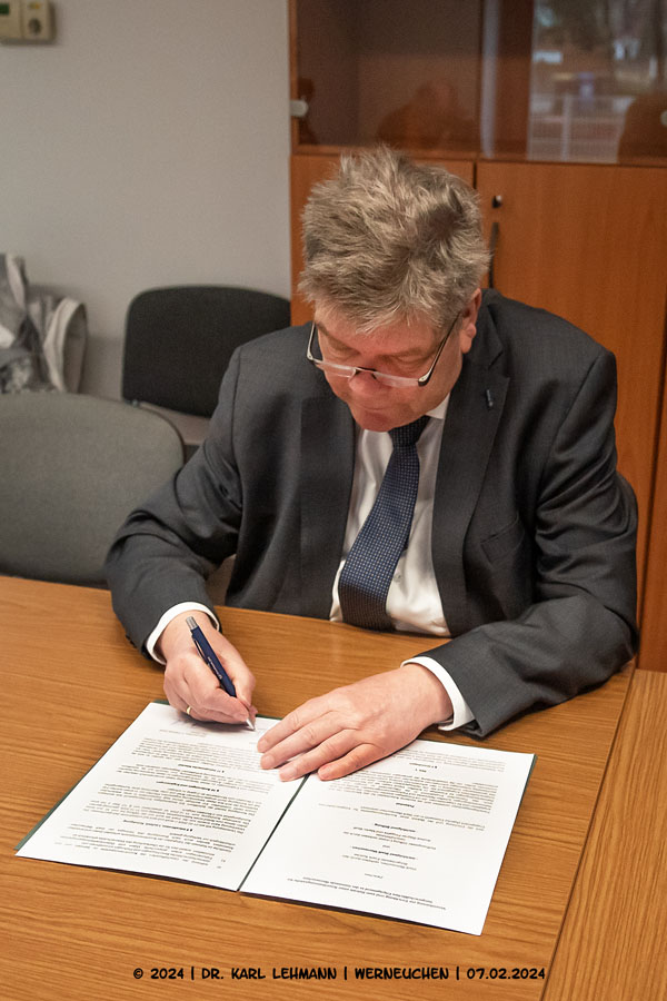 Unterzeichnung Mietvertrag Ehrenamtagentur Werneuchen